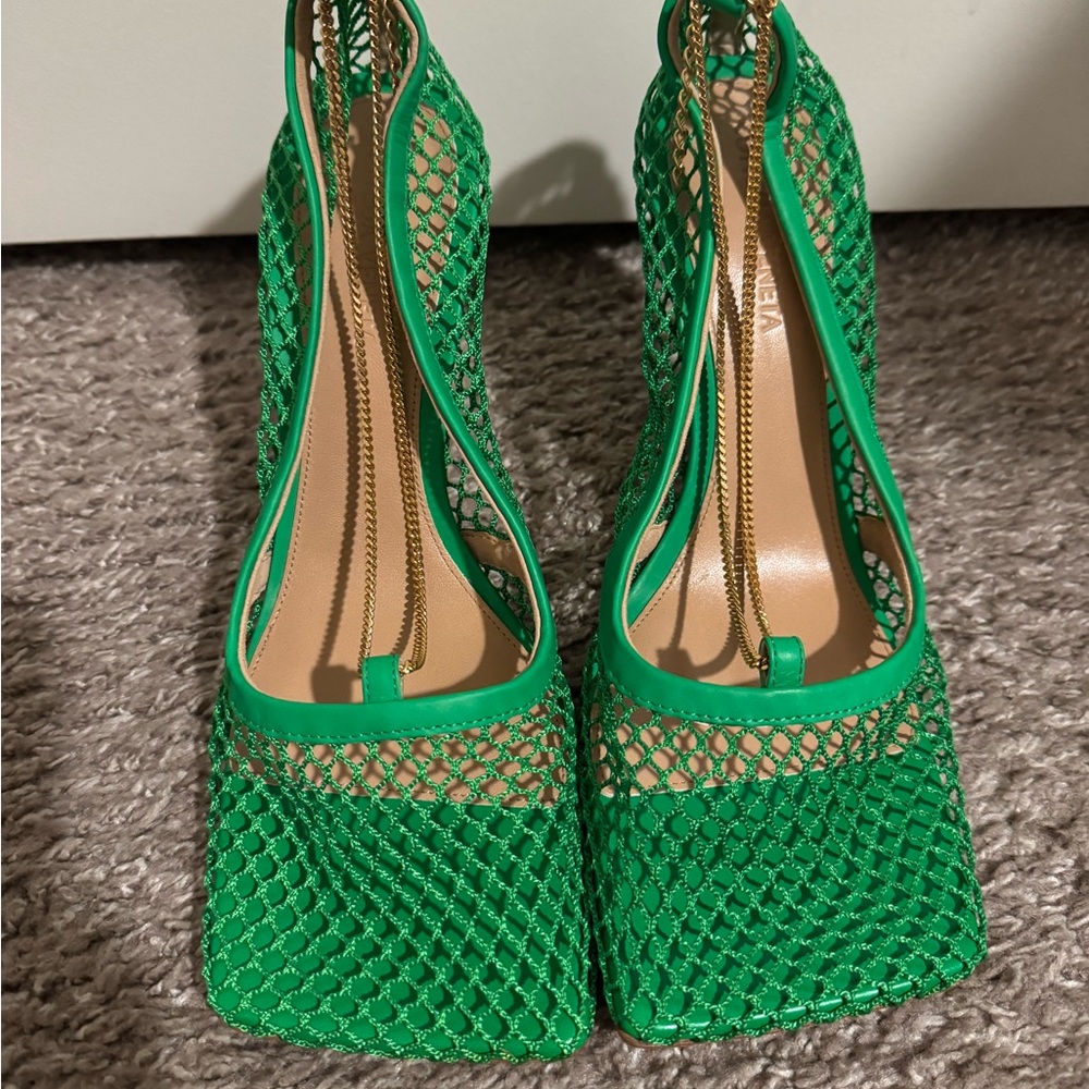 Bottega Veneta Emerald Green Mesh Square-Toe Slingback Heels